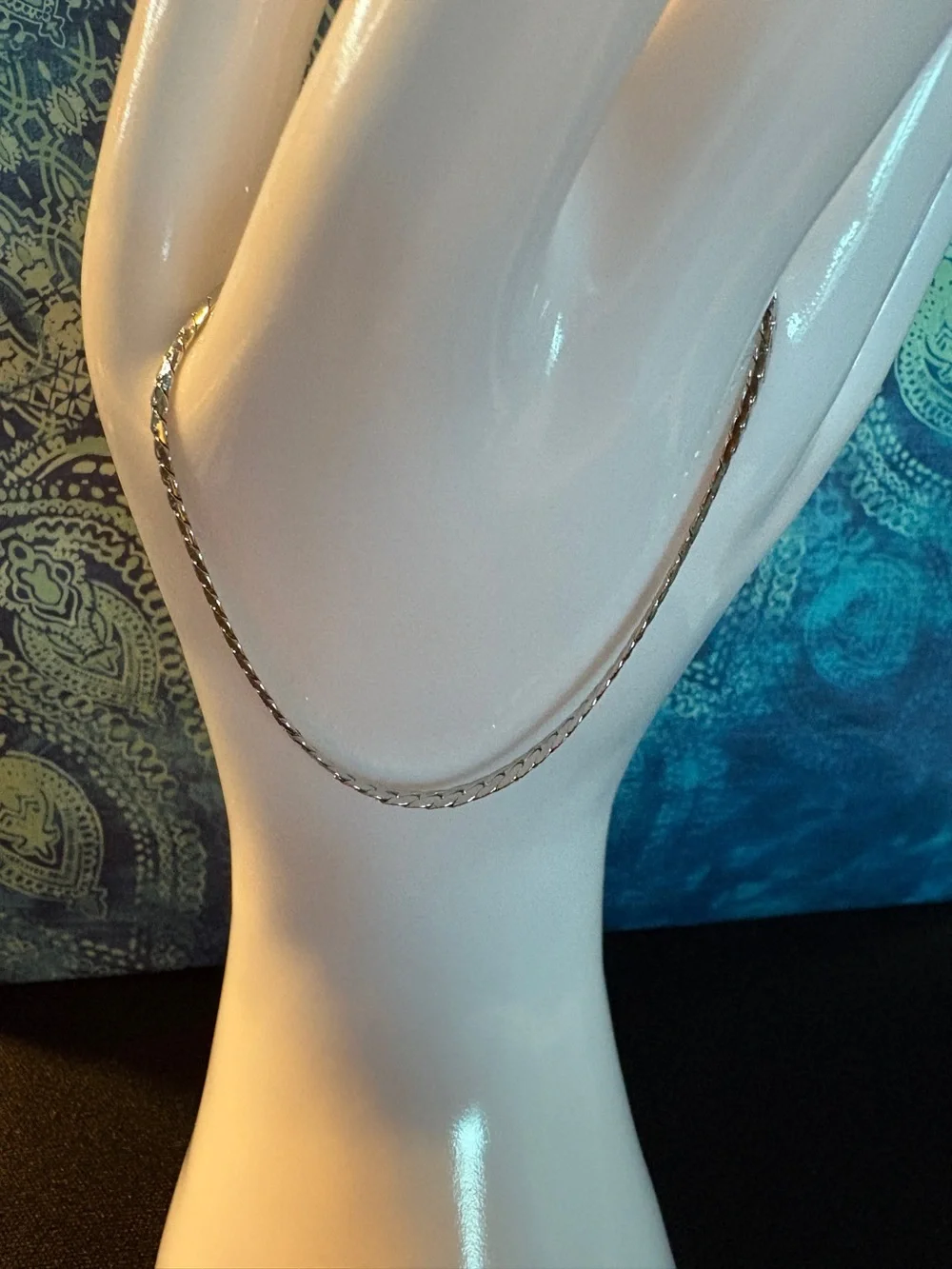 Delicate Gold-Tone Women's Chain Bracelet